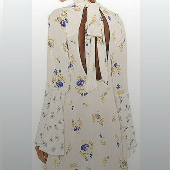 Free People Tate Floral Print Flowy Mini Dress Soft Flutter Sleeve NWT - Picture 4 of 14
